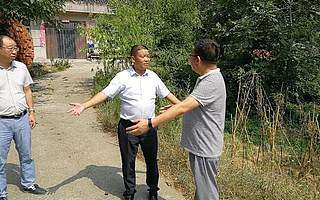 汉滨区文广旅游局杨晓明副局长一行深入我协会会员单位——鸣鹤谷农业生态观光旅游区检查指导工作