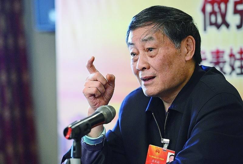 宗庆后：国家少收点税　经济会更快