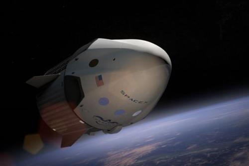 SpaceX公布首位绕月飞行旅客身份：日本富豪前泽友作