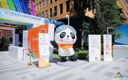 [花絮]羅永浩：“雙創周在我們四川，我必須來”