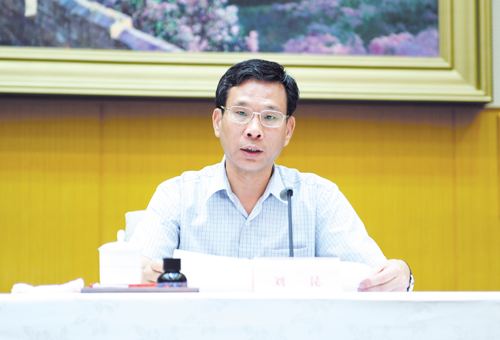 财政部部长刘昆：搞单边主义和贸易保护主义没有出路