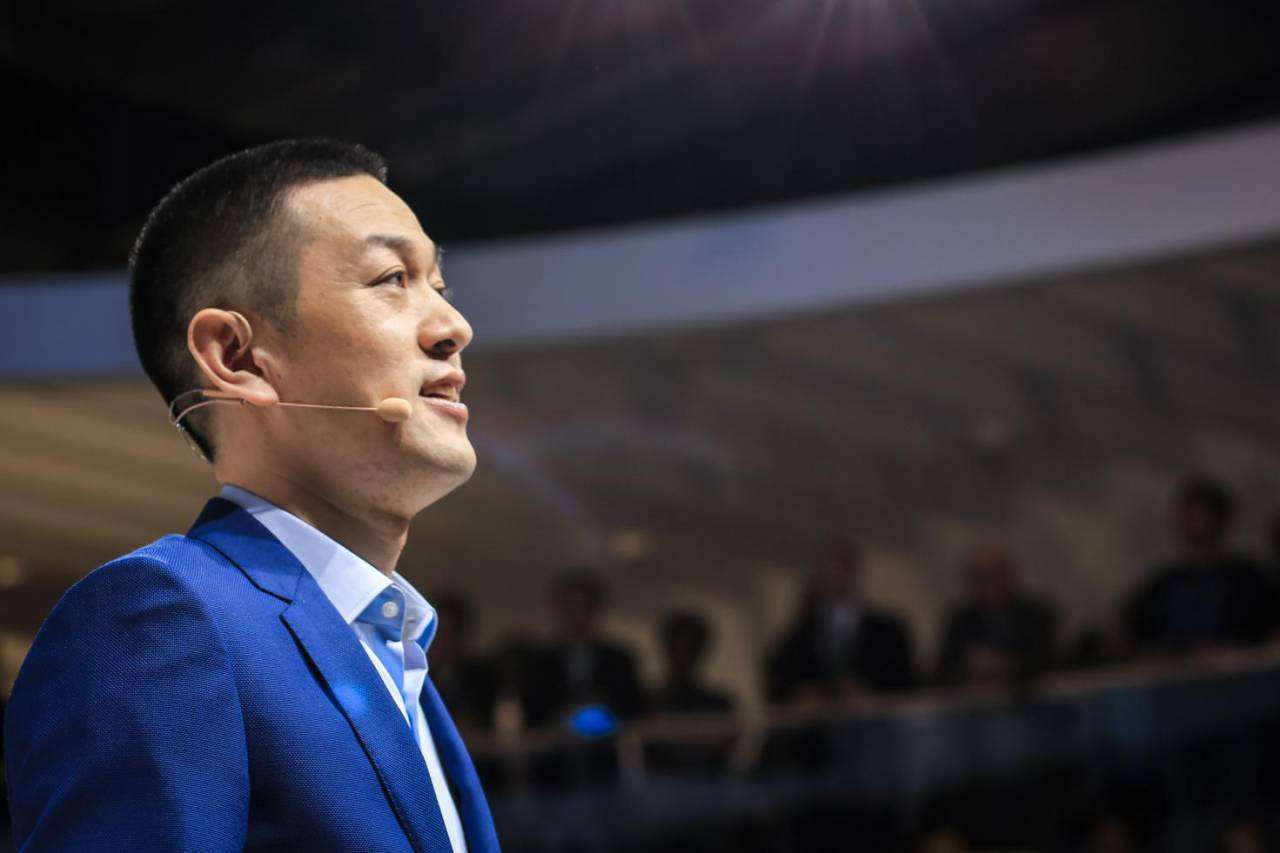 李斌：我们的车不用担心充电　保险　以及车坏了怎么办