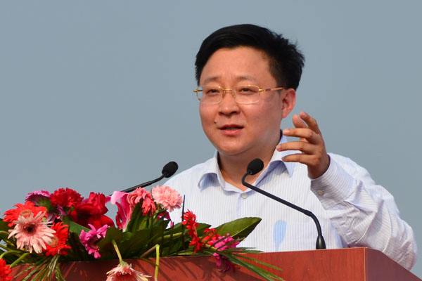 占地建楼盖别墅　科大讯飞　太容易赚钱的事咱不干
