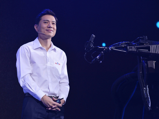 李彦宏：互联网思维对智能交通过时