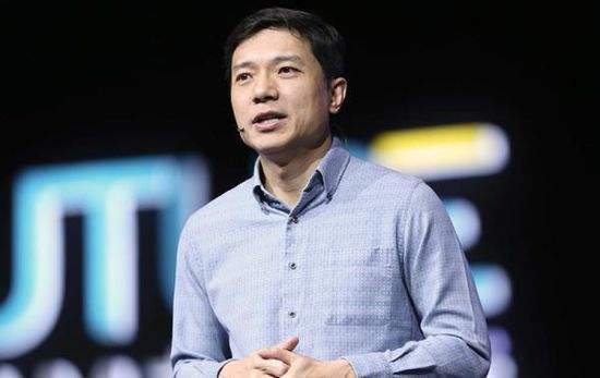 百度推出量产红旗L4级无人驾驶乘用车