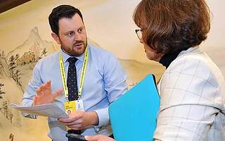 【侧记】风从东方来：中国税务改革风景引发瞩目