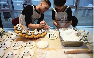 成都高新?國際社區攝影藝術展舉行