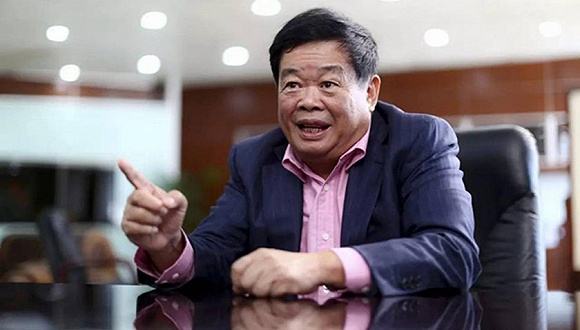 曹德旺：企业家不要轻易地谈退休　