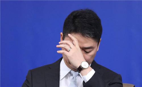 京东还有喘息的机会，但破发是大概率事件！