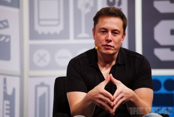 马斯克哽咽宣布SpaceX裁员10