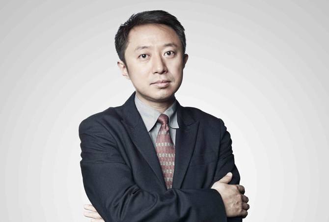 这个估值10亿的平台免掉了自己的CEO