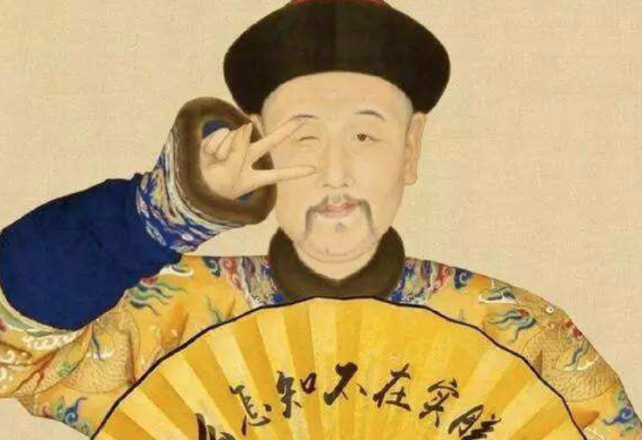 单霁翔：故宫口红卖得比面膜好，因为人前抹口红有面子！
