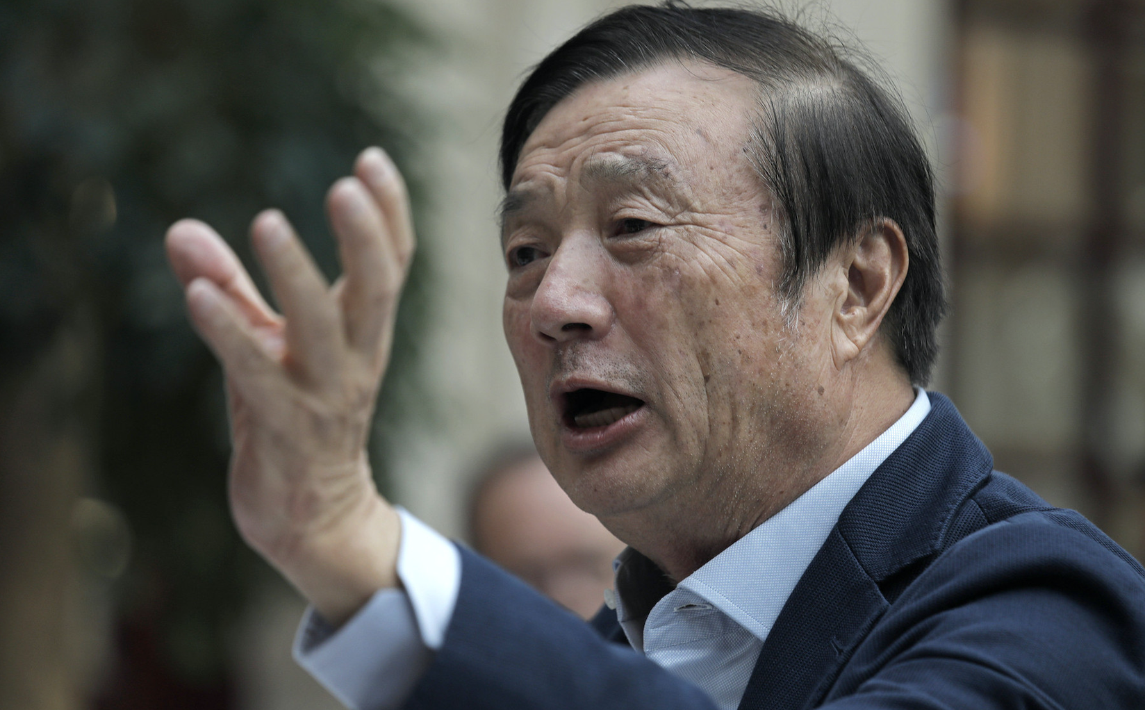 任正非BBC采访：他们可能是抓错人了　华为没有衰落仍在前进