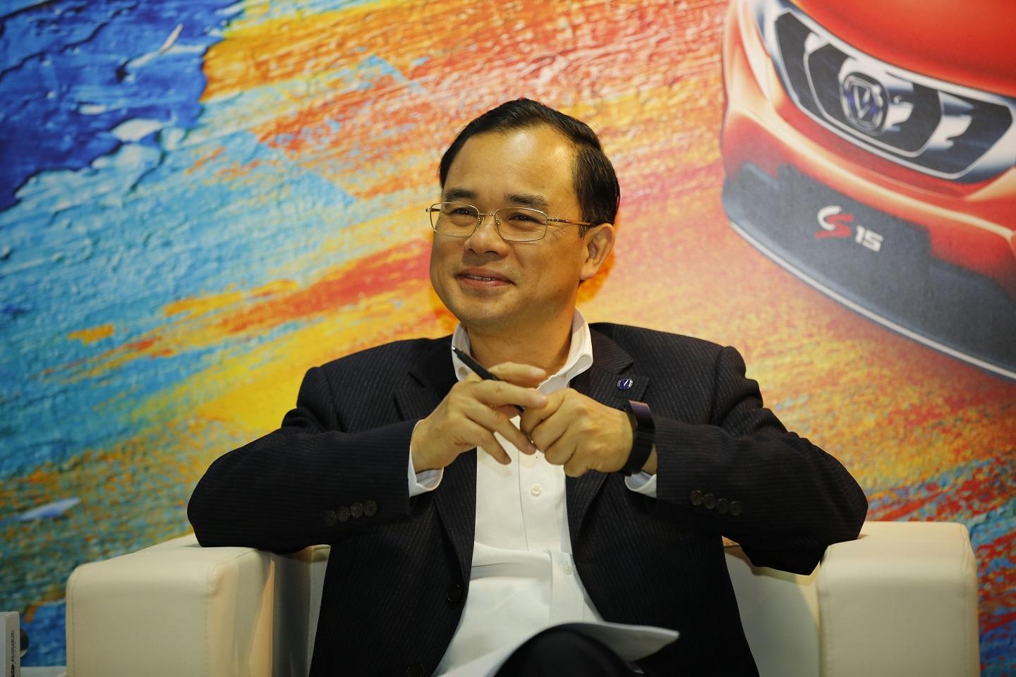 长安汽车总裁朱华荣：蔚来是新造车势力不靠谱里最靠谱的