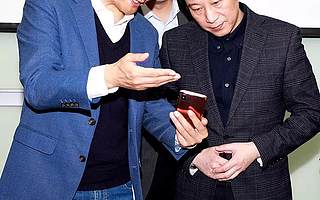 代表委员：“新税务”给了我们暖心的“新服务”