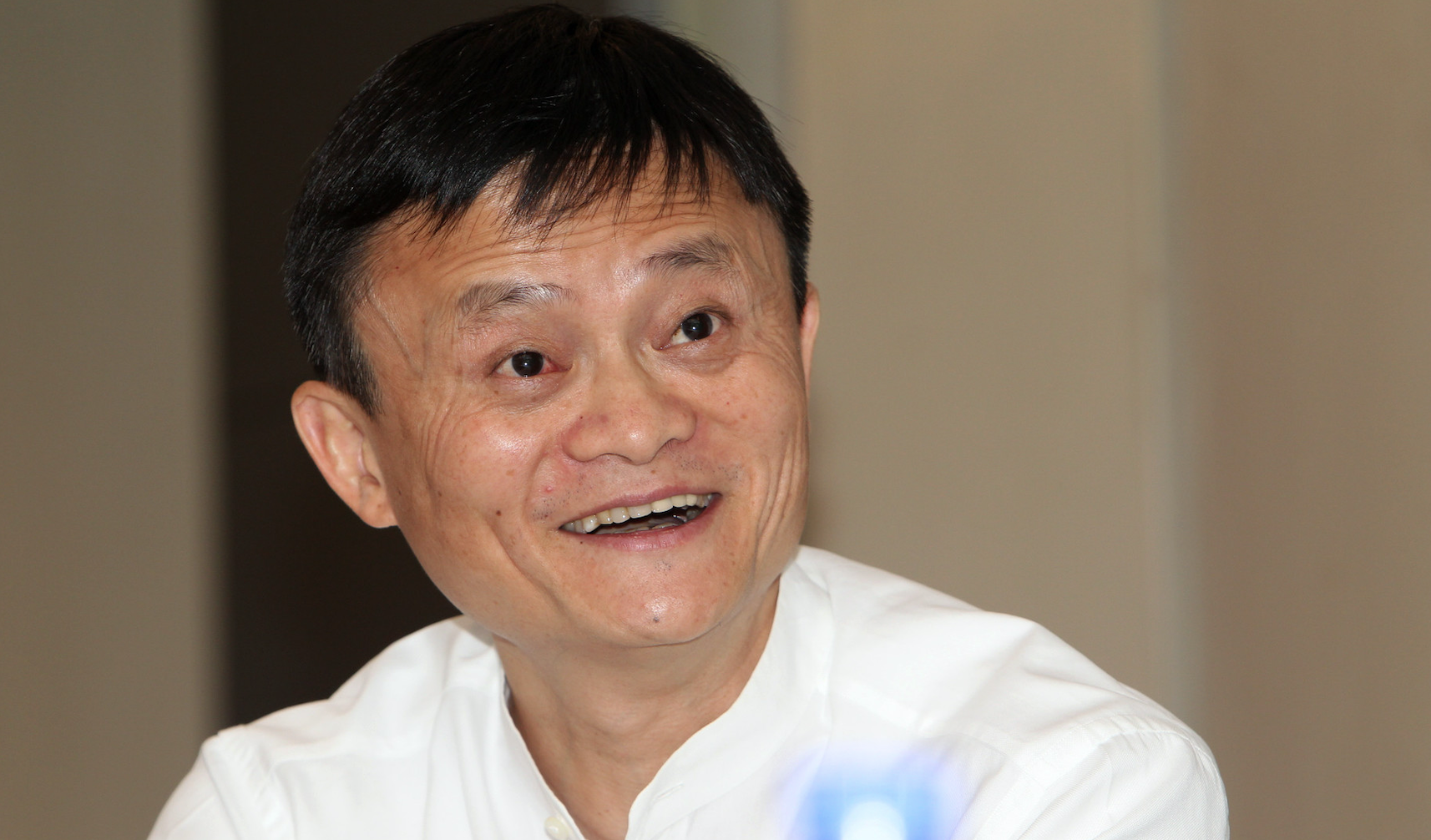 马云功夫到底如何？一人轻松撂倒三个
