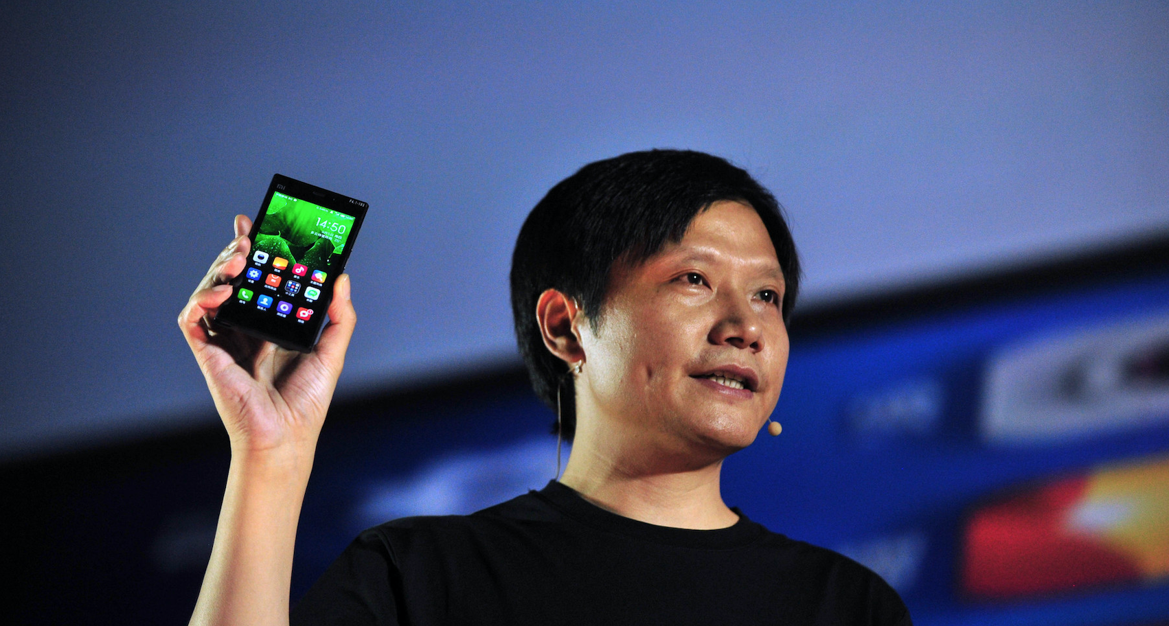 雷军：今年一定要拿下欧洲市场