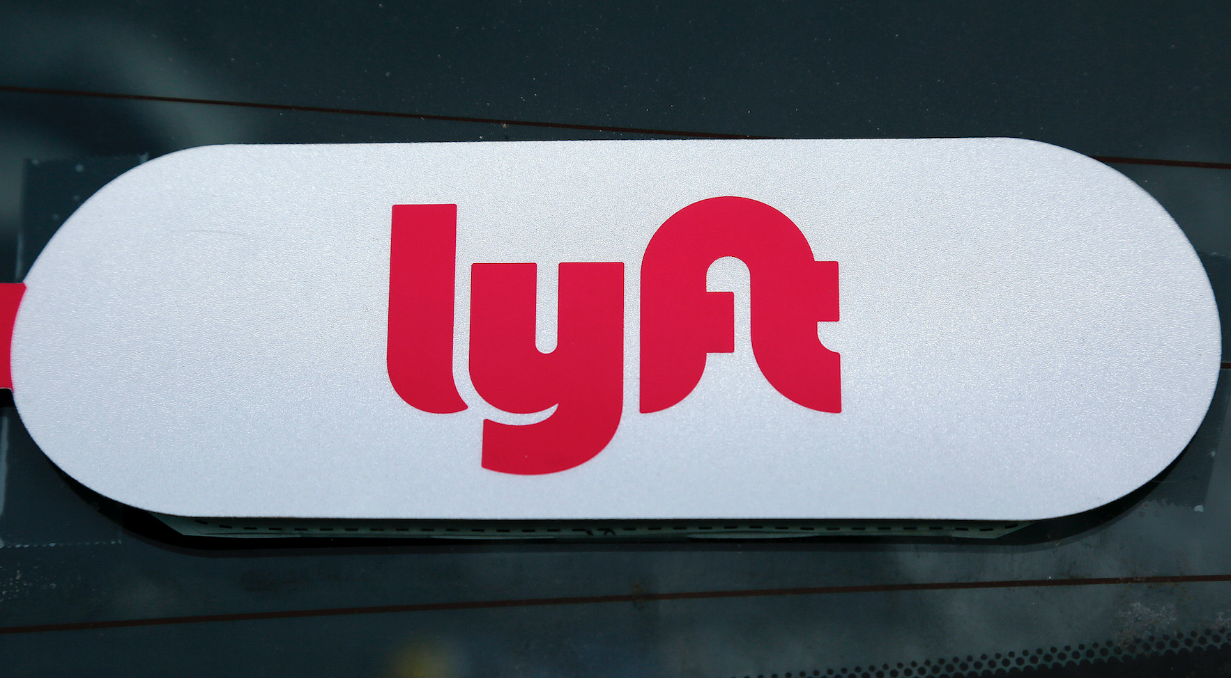 美国共享出行第一股来了！Lyft将领先死对头Uber上市　估值高达250亿美元　