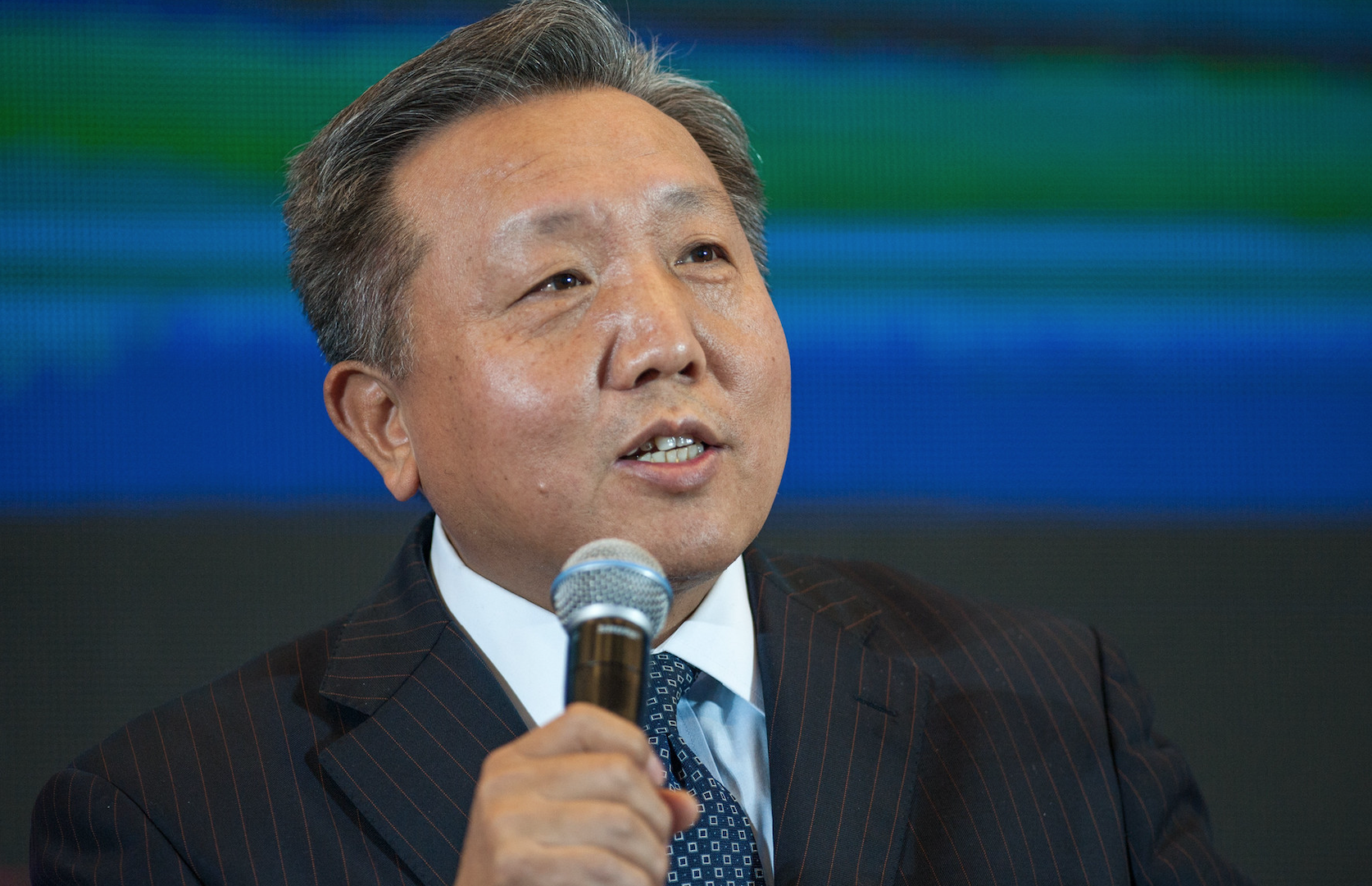 吴晓求：涨停板制度可以考虑废除