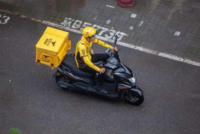 美团外卖杨文杰：消费者行为变化的主要原因　