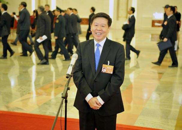 王军：个税改革4个月共减税近2千亿　工薪阶层的减税面是百分百