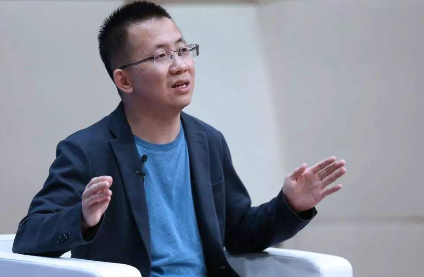 张一鸣回忆创业史：会议室只有五平米　一边工作一边闻到做菜的味道