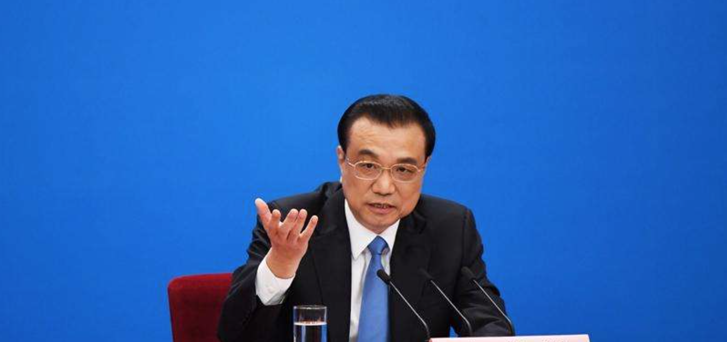 李克强：4月1日要减增值税　5月1日要降社保费率　全面推开