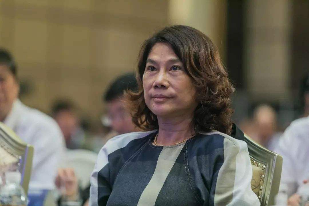董明珠：年轻人不是给钱多就干而是想展示能力