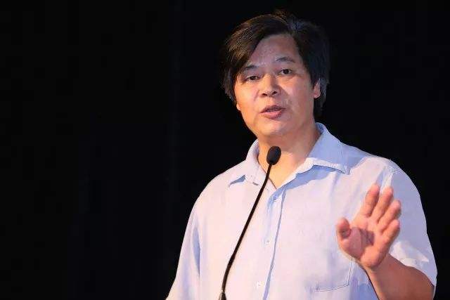 郑功成：低收入劳动者也应享有企业年金