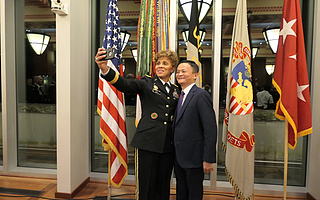 馬云受西點軍校邀請談領(lǐng)導(dǎo)力:技術(shù)沒有改進領(lǐng)導(dǎo)力