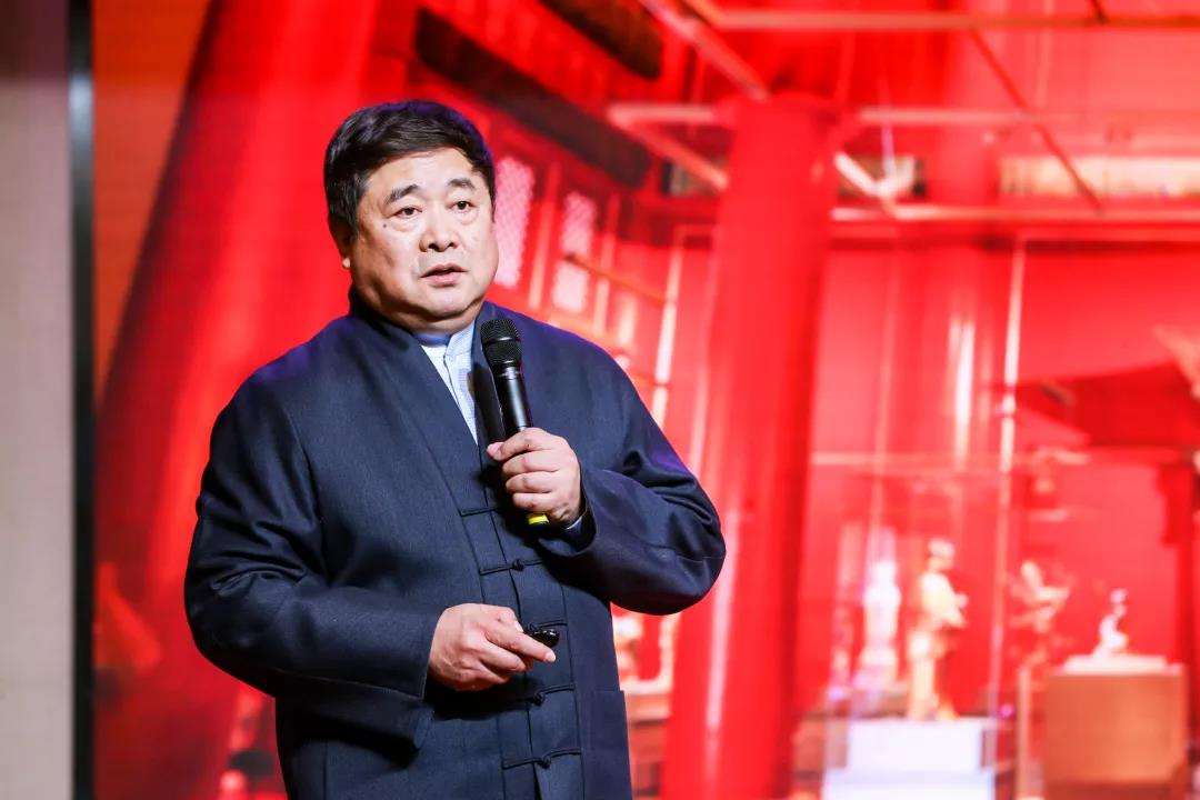 故宫院长单霁翔退休，任期内故宫文创年收入破15亿！