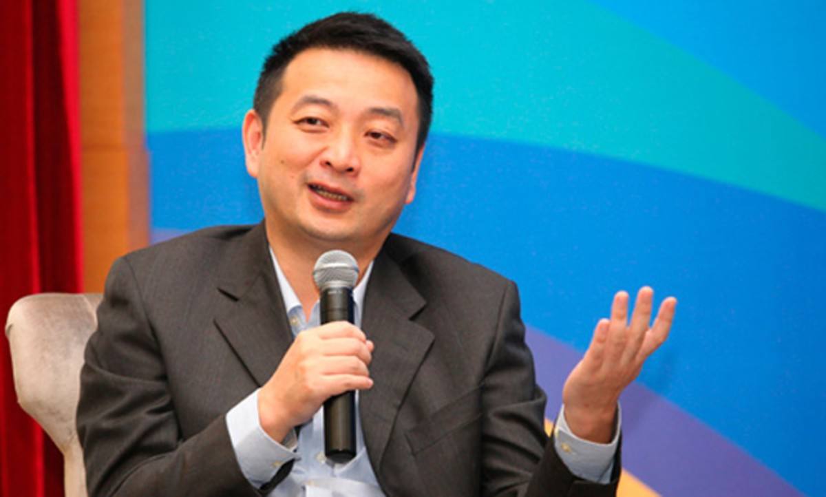 梁建章：希望有机器按一下就出小孩