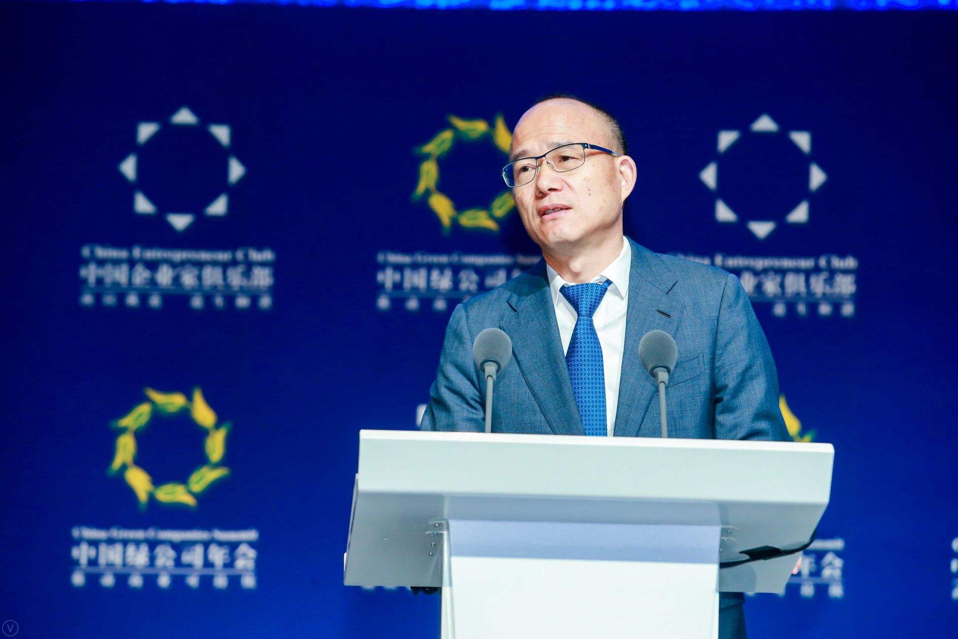 郭广昌批马爸爸说什么都对：连自己姓什么都忘了