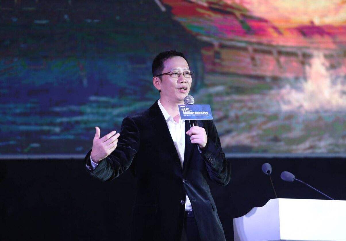 吴晓波：想成柳传志是万分之一概率