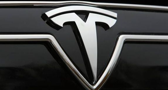 从濒临破产到行业领头羊！3分钟带你了解特斯拉发展史