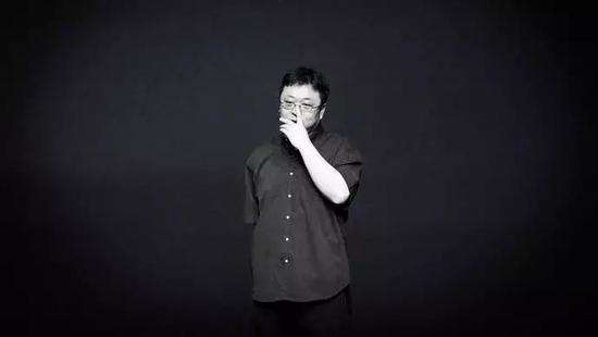 罗永浩：我不愿当众演讲　很不快乐!