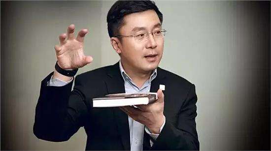 龚宇谈演员片酬过高：中国编剧应该获得更高的收入