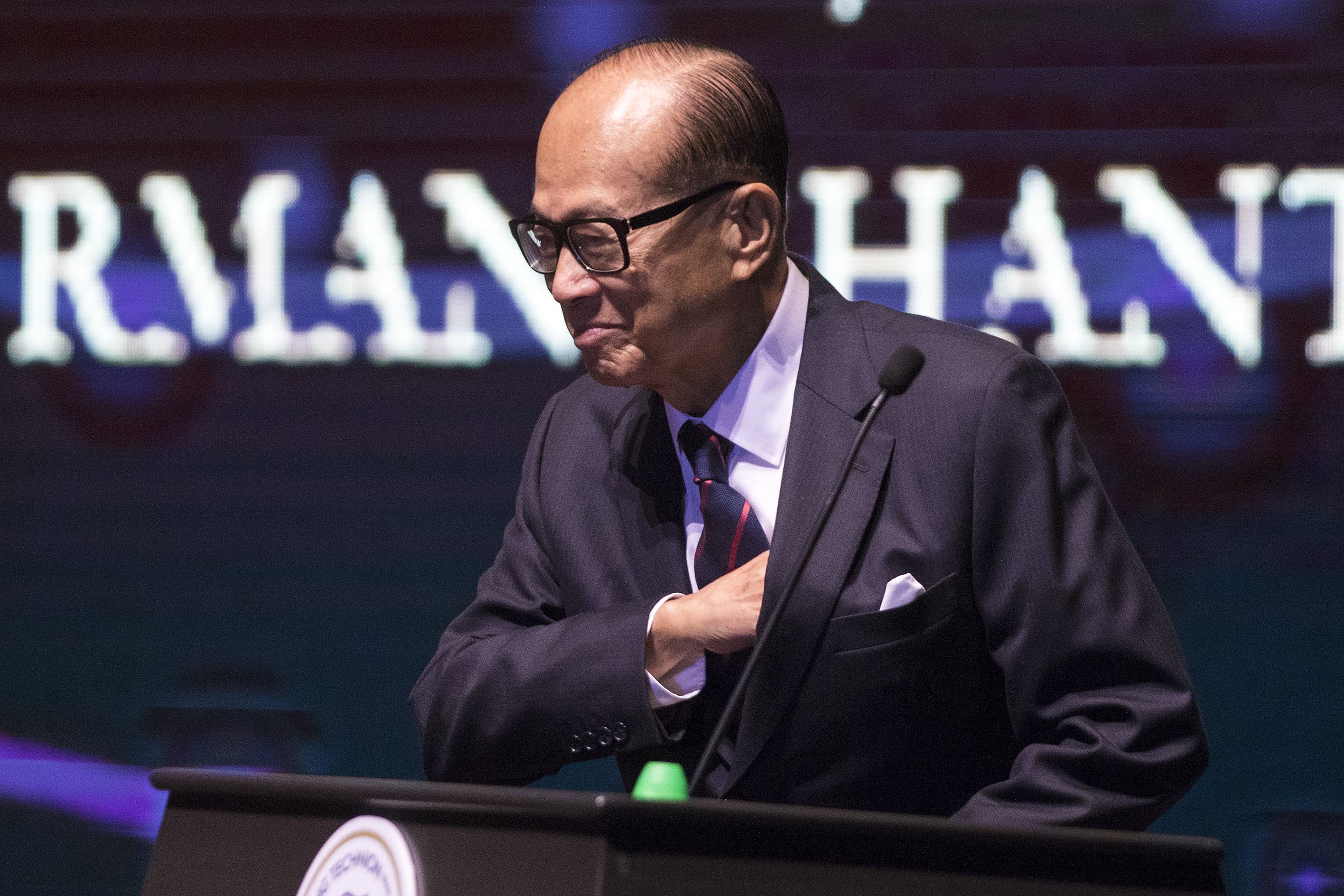 李嘉诚旗下投资公司官宣，人造肉公司新一轮融资筹得3亿美元