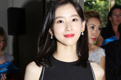 胡润慈善榜：章泽天成唯一上榜90后