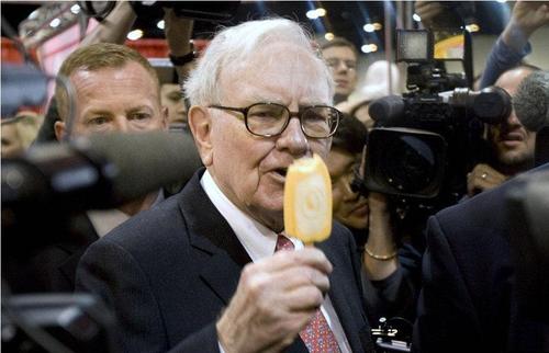巴菲特第20次午餐会开始拍卖：虽然很贵但我们都度过了美好时光