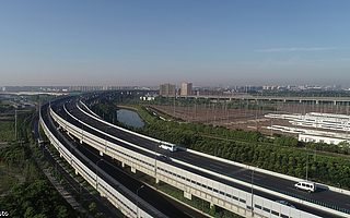 内讧不断、资本逃离，中国无人驾驶开向低谷