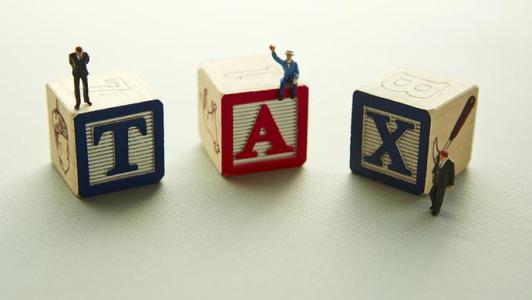 19位美国富豪联名喊话-向我们征税