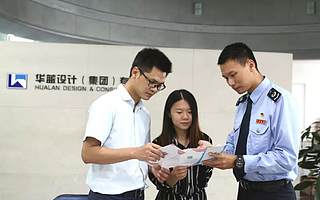 税收服务有“温度” 减税降费有“力度”