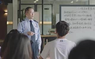 图片故事：奔跑在减税降费战线上的“网红老张”