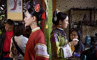 【虎嗅早报】广电总局：拟8月起不播娱乐性较强的古装剧偶像剧；美联储10年来首次降息