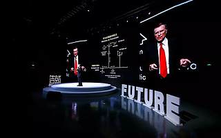 【深度】對話“世界AI之父”特倫斯：世上最快的計算機為何比不上一只蒼蠅