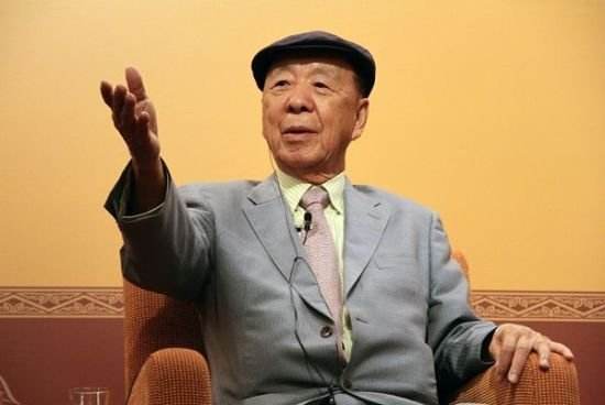 澳门“新赌王”吕志和：澳门未来发展靠非彩博业