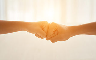 双雄逐鹿——好未来与新东方的“攻城略地”之战