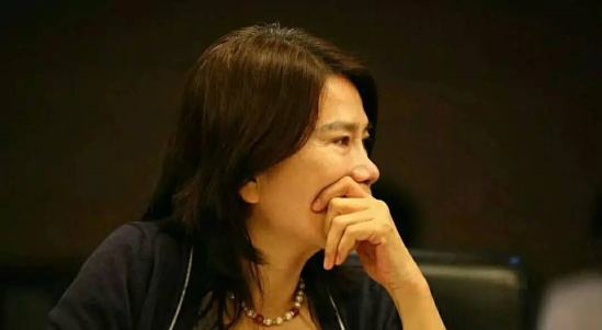 董明珠豪言“不爆雷”，真白马还是假白马，格力电器靠实力说话？