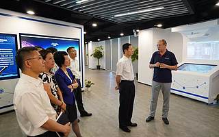 上海市人民政府副市长吴清一行调研上海大数据应用展示中心